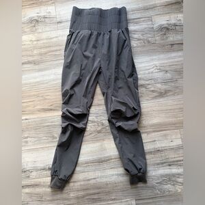 White Birch Women’s Charcoal Joggers